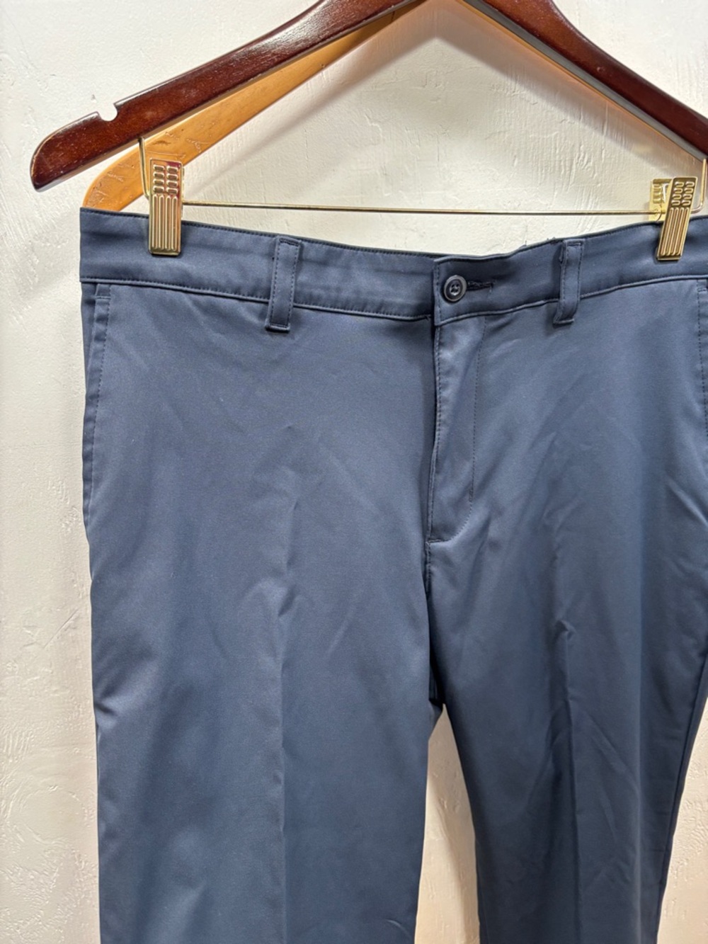 Ben Hogan Performance Golf Classic Straight Stretch True Navy Pants Size 32 X 32 - Picture 3 of 6